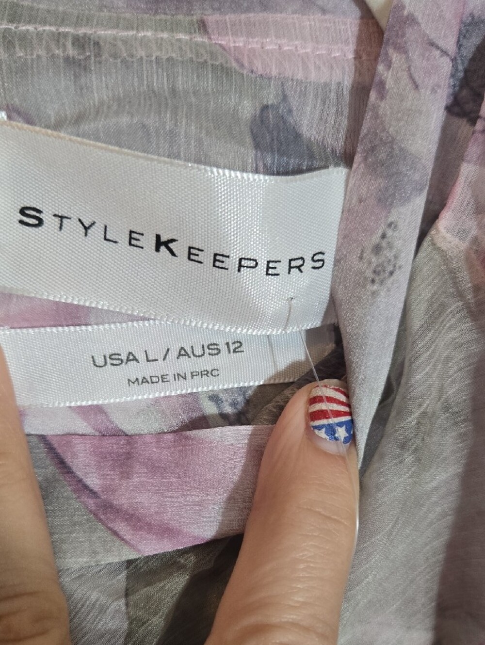 Stylekeepers Gray Pink One-Shoulder Ruffle Floral Blouse Size Large New - Picture 3 of 8